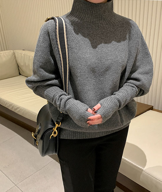 保暖套装 Pola 针织衫
