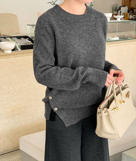 金色纽扣美利奴羊毛衬里