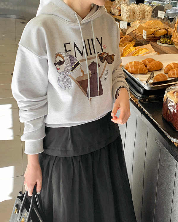 Emily 腰带 T 恤