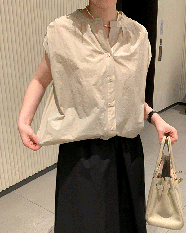 Alma，女装