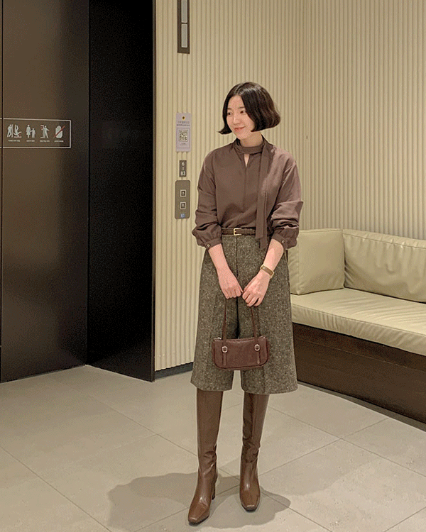 劳拉·泰（女装）