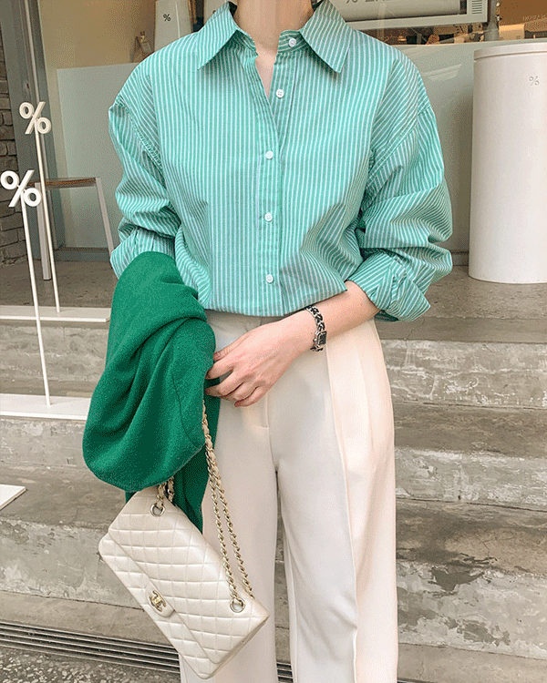 颜色条纹衬衫