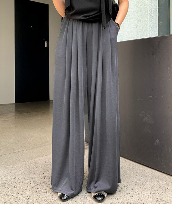 Cool pin tuck 松紧带短裤