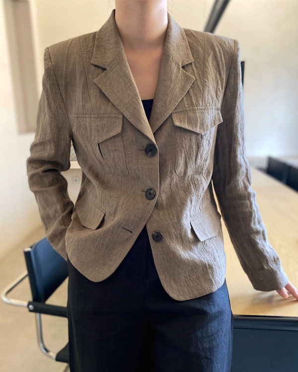 两个口袋，专为外国女性设计